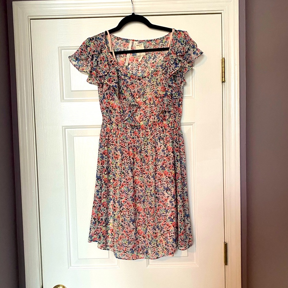 Flowy floral dress